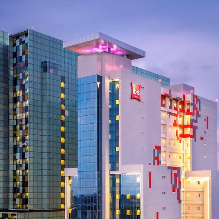 Ibis Jakarta Harmoni Eksteriør bilde