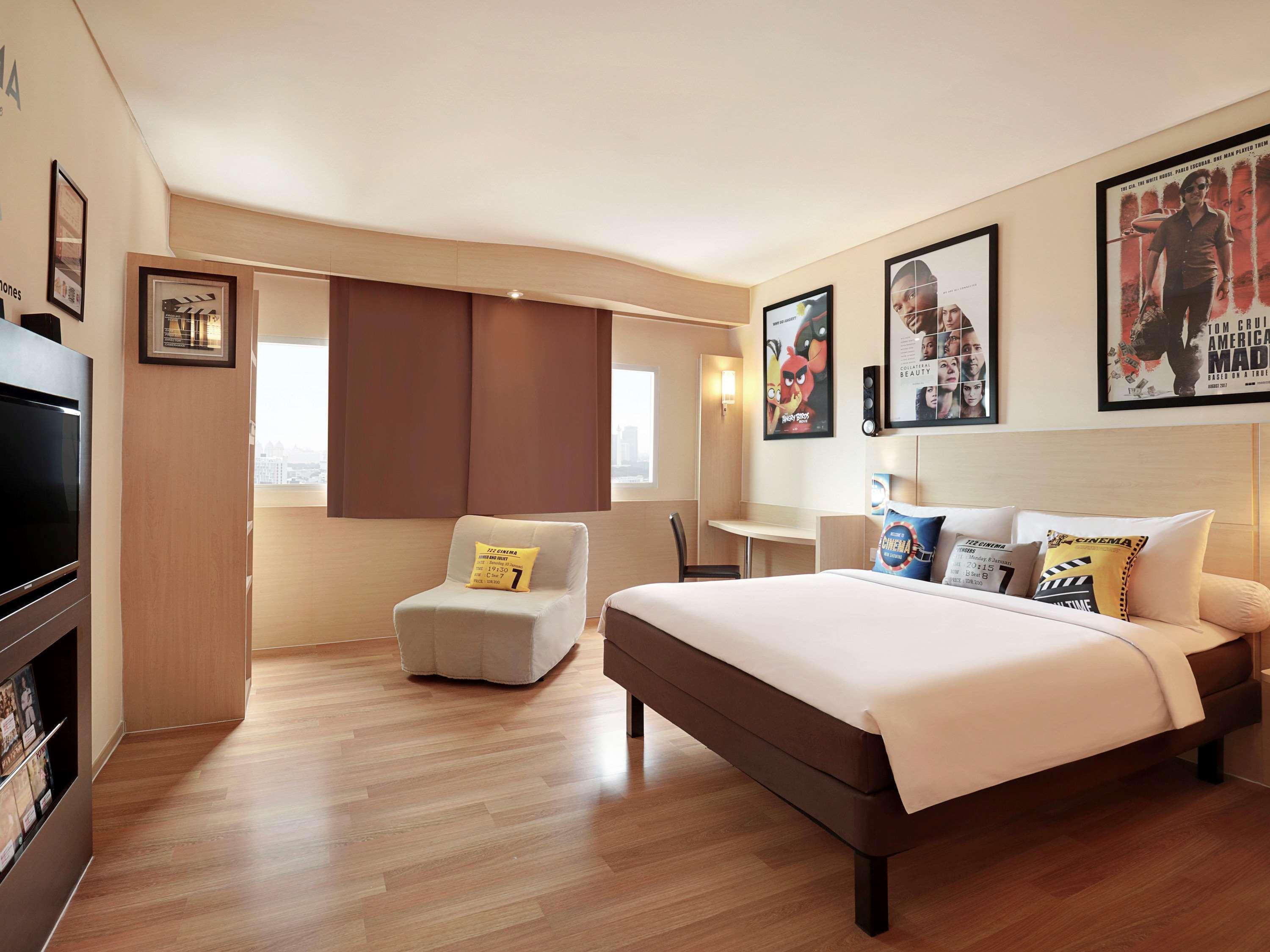 Ibis Jakarta Harmoni Eksteriør bilde