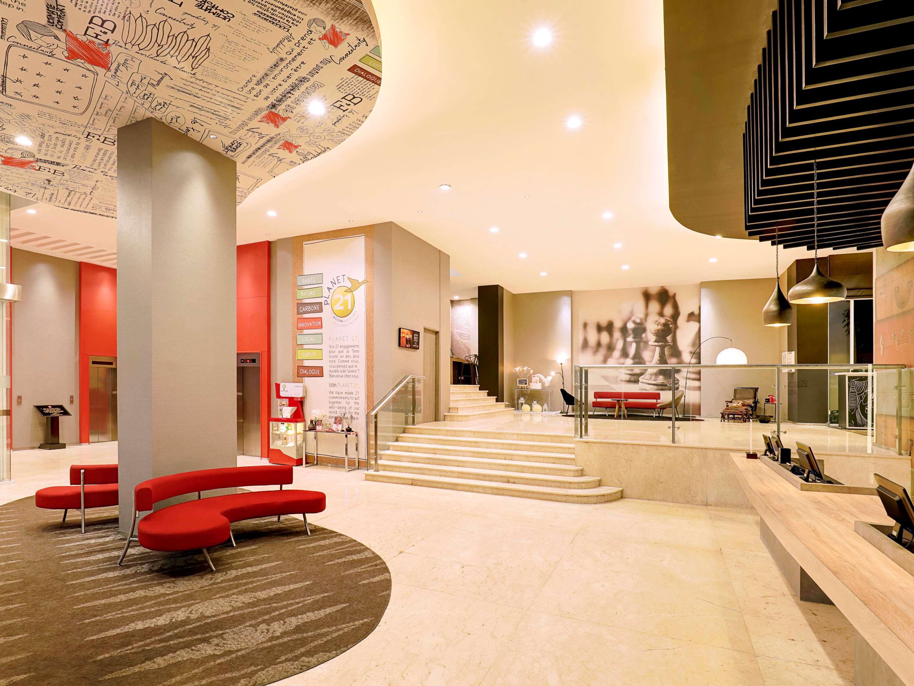 Ibis Jakarta Harmoni Eksteriør bilde