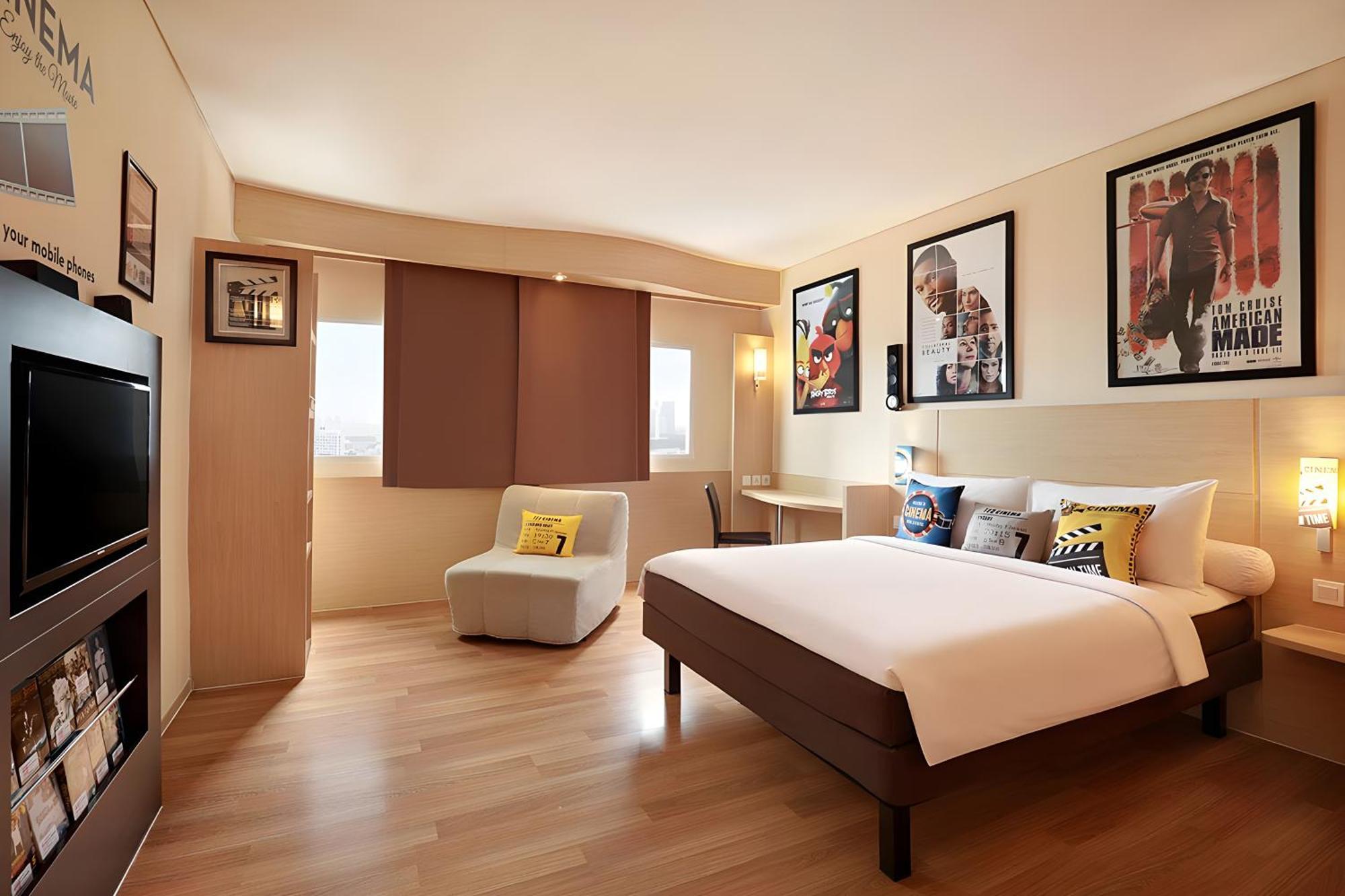 Ibis Jakarta Harmoni Eksteriør bilde