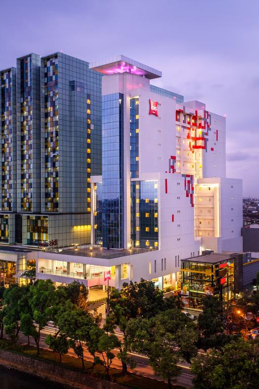 Ibis Jakarta Harmoni Eksteriør bilde